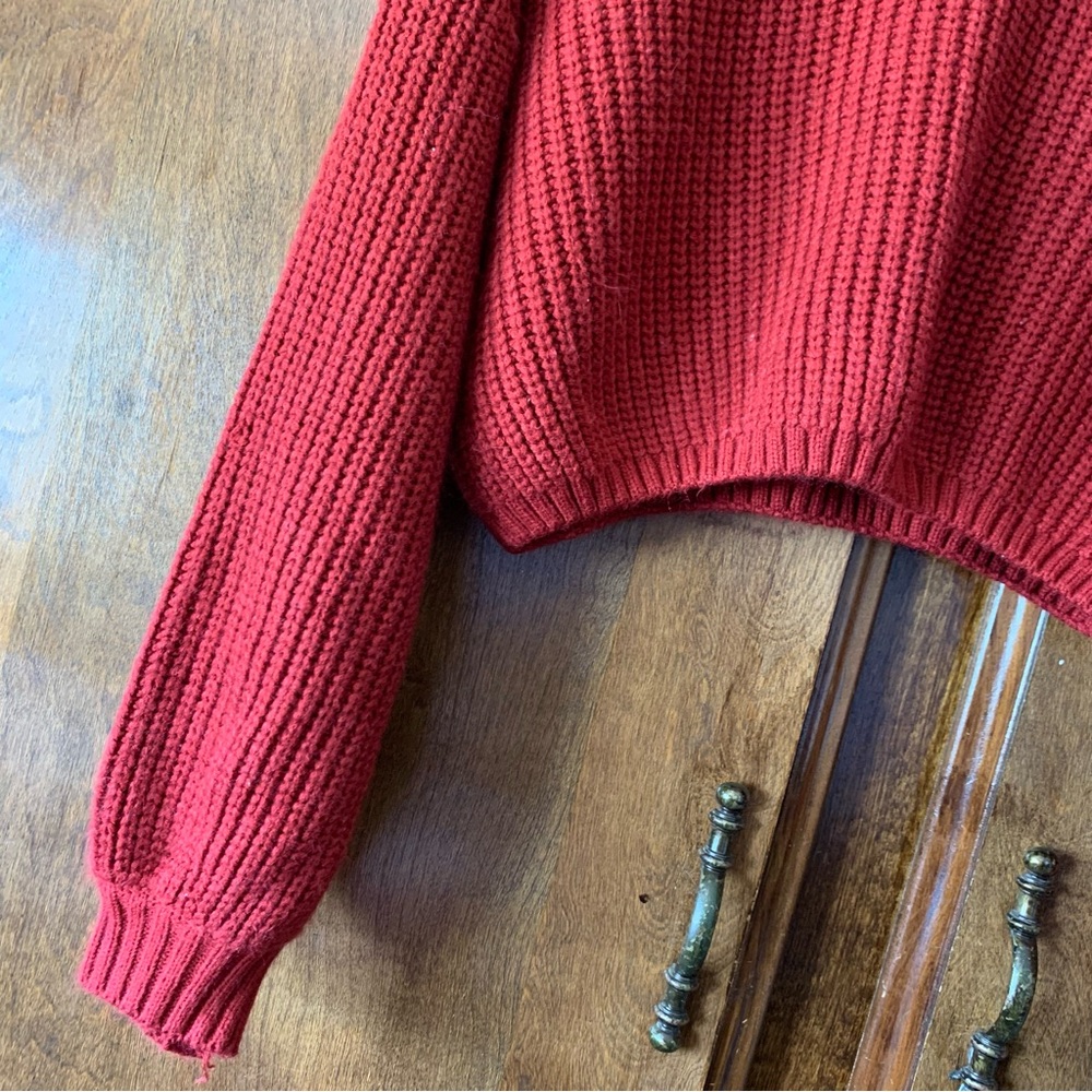 Red Cropped Rib-Knit Sweater - Picture 2 of 5